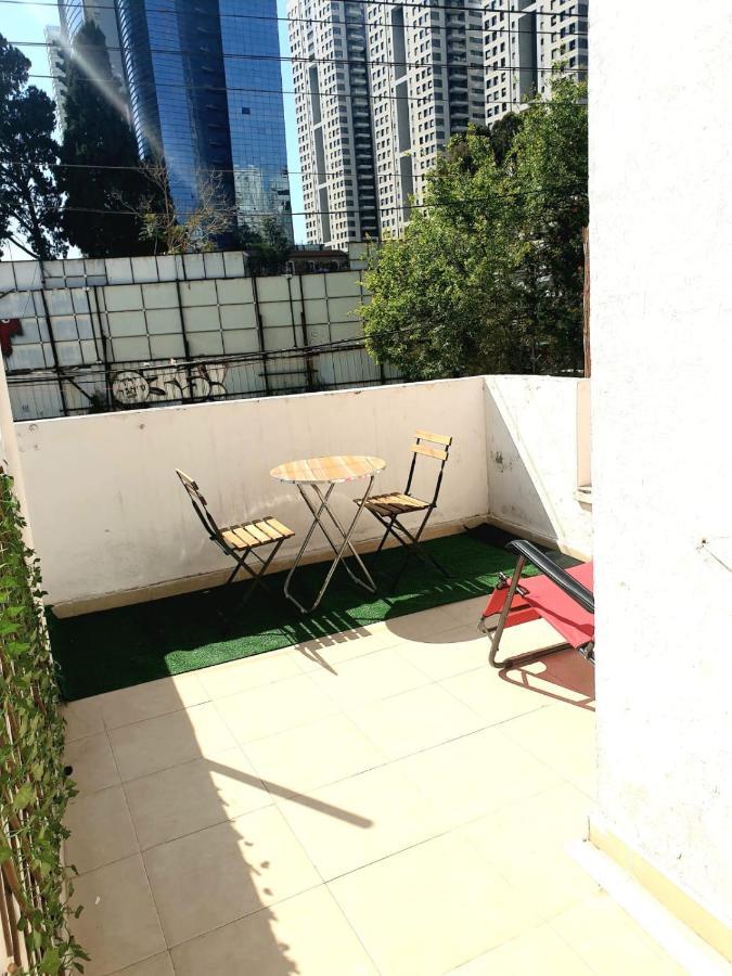 Magnifique Studio Avec Grande Terasse A Tel Aviv Apartment Luaran gambar
